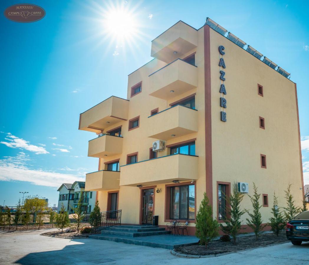 Campus Caffe Mansion Hotell Buzău Eksteriør bilde